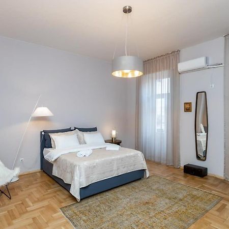 Stylish 2Br Apt In The Heart Of Old Tiflis Dış mekan fotoğraf
