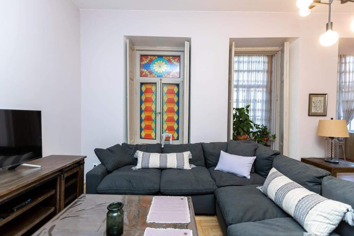 Stylish 2Br Apt In The Heart Of Old Tiflis Dış mekan fotoğraf