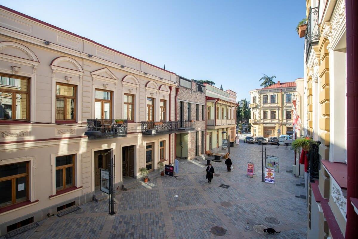 Stylish 2Br Apt In The Heart Of Old Tiflis Dış mekan fotoğraf