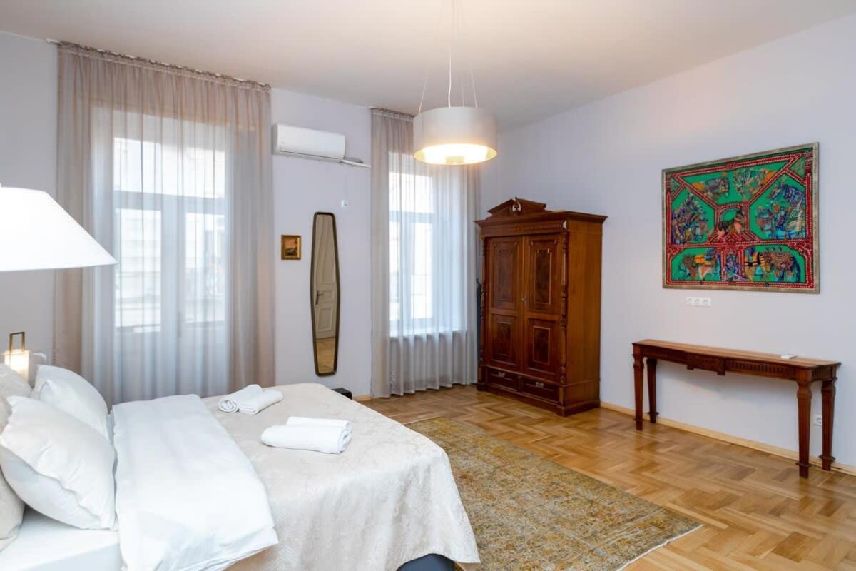 Stylish 2Br Apt In The Heart Of Old Tiflis Dış mekan fotoğraf