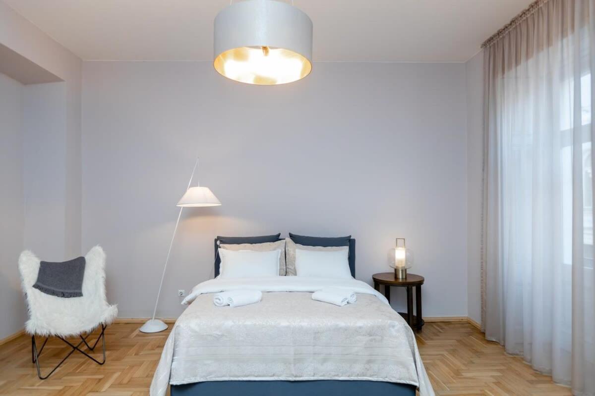 Stylish 2Br Apt In The Heart Of Old Tiflis Dış mekan fotoğraf